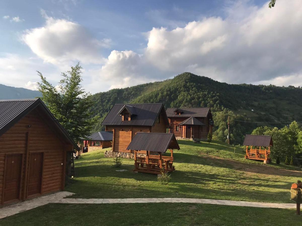 Gradine - Katun Kamp Plav
